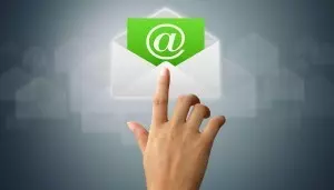 Email theo tên miền công ty