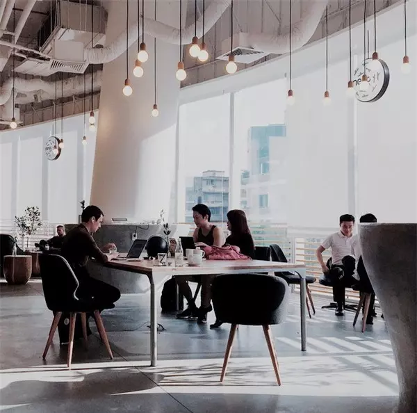 những sai lầm khi mở quán cafe